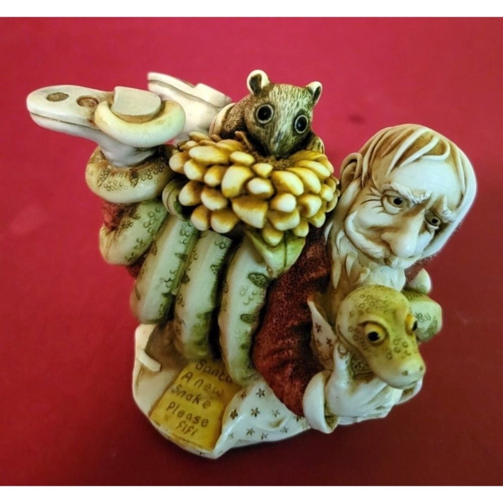 Fifi A New Snake Please Gift Wrapped Harmony Kingdom England Carver Peter Calves